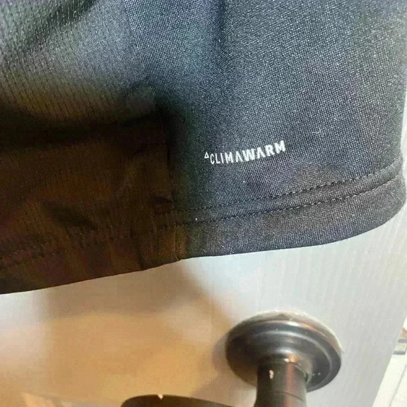 Adidas Mens Climawarm 1/4 zip pullover Hooded Jacket in black size Large - Picture 2 of 10